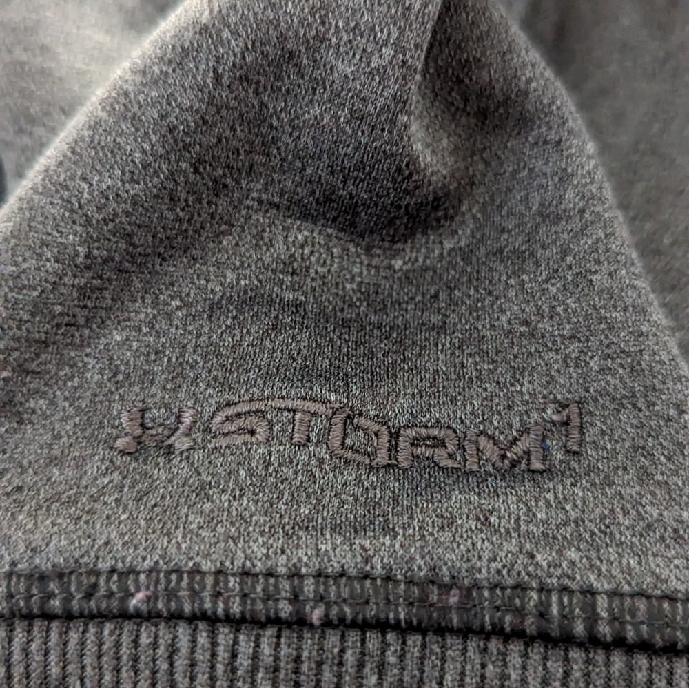 SOLD 🚫 *EUC* Under Armour UA Pullover Hooded Hoodie, Gray Orange Blue - Picture 6 of 10